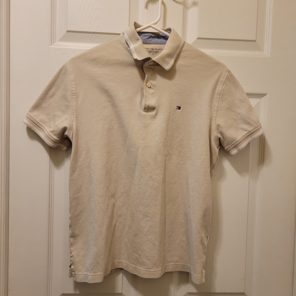 Mens Sz. Med. Tommy Hilfiger Shirt